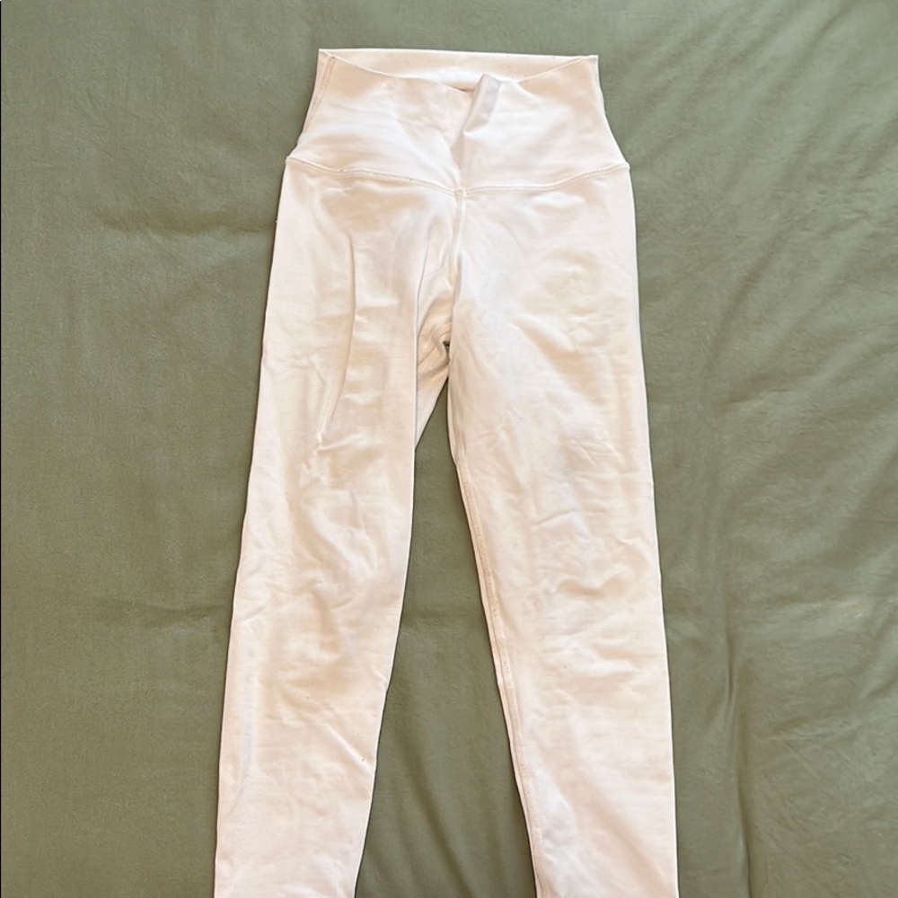 Alo yoga 3/4 capri leggings white